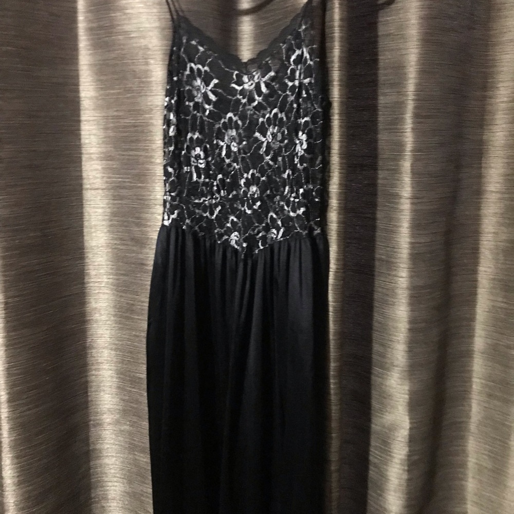 Vintage Undercover Wear Gown- Sexy lace top M/L